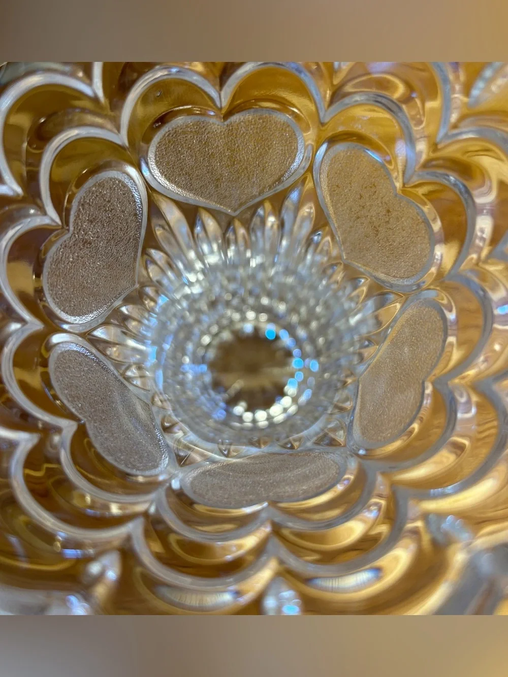Vintage FTD Lead Crystal Heart Vase - Picture 5 of 11